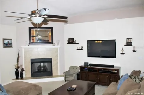 25337 NW 10th Avenue Newberry FL 32669