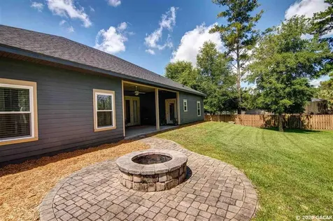 11982 SW 3rd Lane Gainesville FL 32607