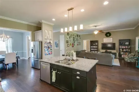 11982 SW 3rd Lane Gainesville FL 32607