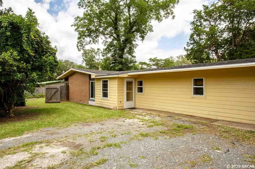 16515 NW Us Highway 441 Alachua FL 32615