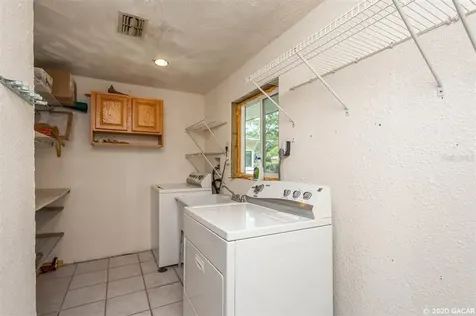 16515 NW Us Highway 441 Alachua FL 32615