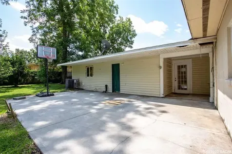 16515 NW Us Highway 441 Alachua FL 32615