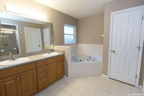 6404 SW 84th Terrace Gainesville FL 32608