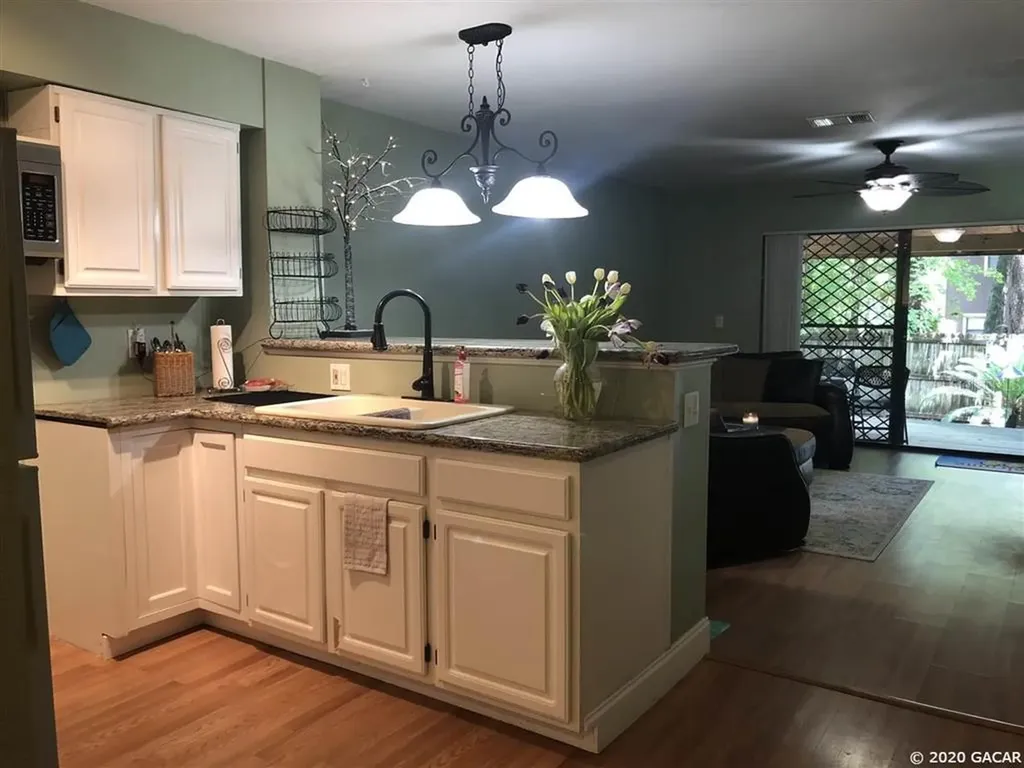 4327 SW 69th Terrace Gainesville FL 32608