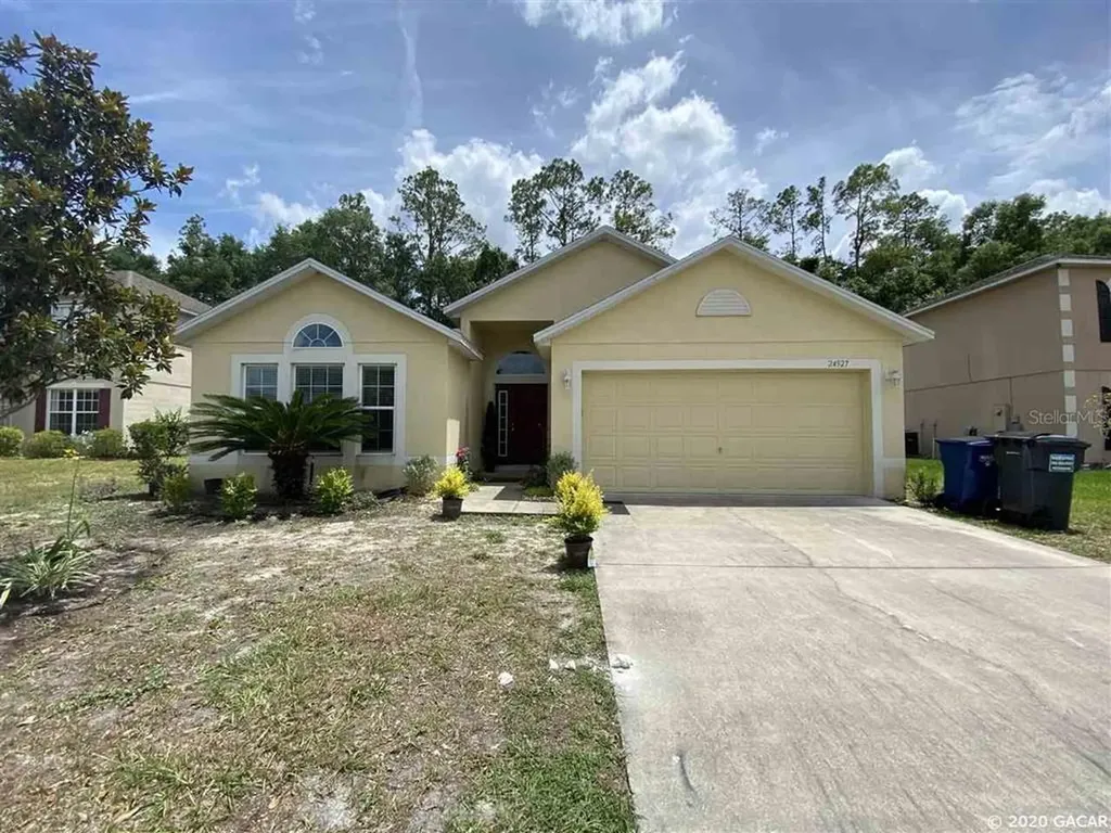 24527 SW 13th Lane Newberry FL 32669