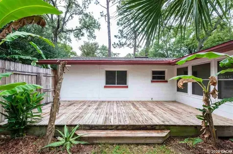 3725 SW 3rd Place Gainesville FL 32607