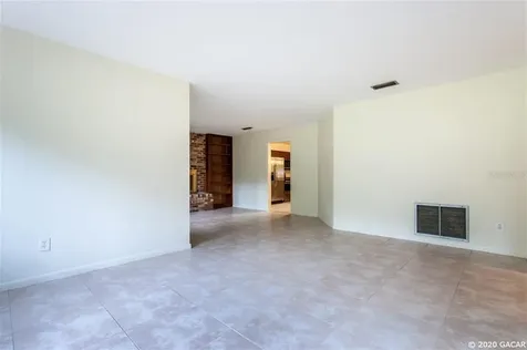 3725 SW 3rd Place Gainesville FL 32607