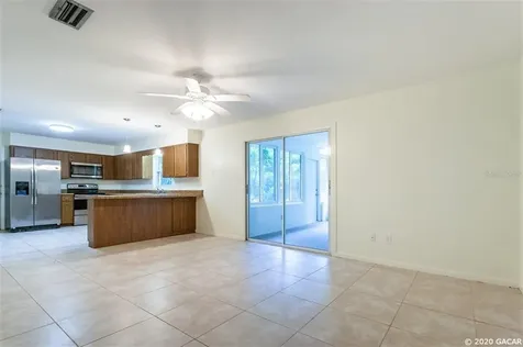 3725 SW 3rd Place Gainesville FL 32607