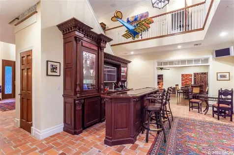 2176 NW 2nd Avenue Gainesville FL 32607