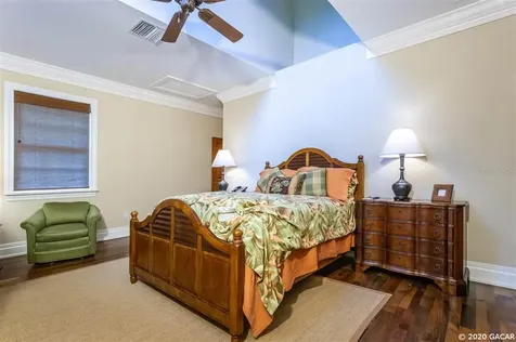 2176 NW 2nd Avenue Gainesville FL 32607