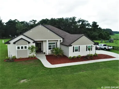 24764 NW 160th Avenue High Springs FL 32643