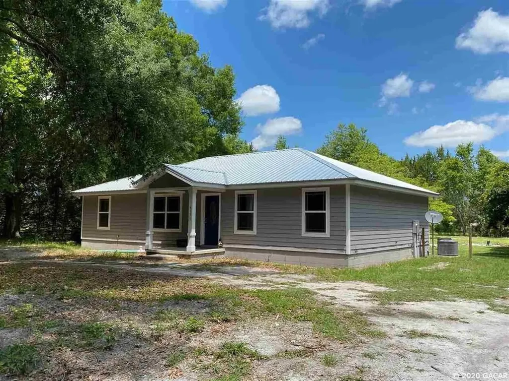 6131 NW 165th Street Trenton FL 32693