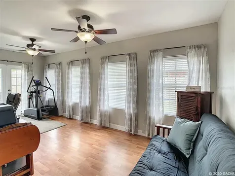 25072 SW 19th Avenue Newberry FL 32669