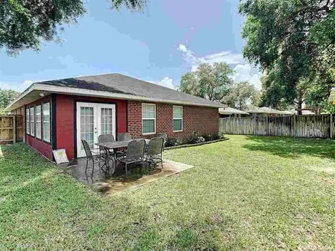 25072 SW 19th Avenue Newberry FL 32669