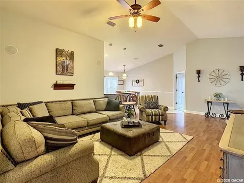 25072 SW 19th Avenue Newberry FL 32669