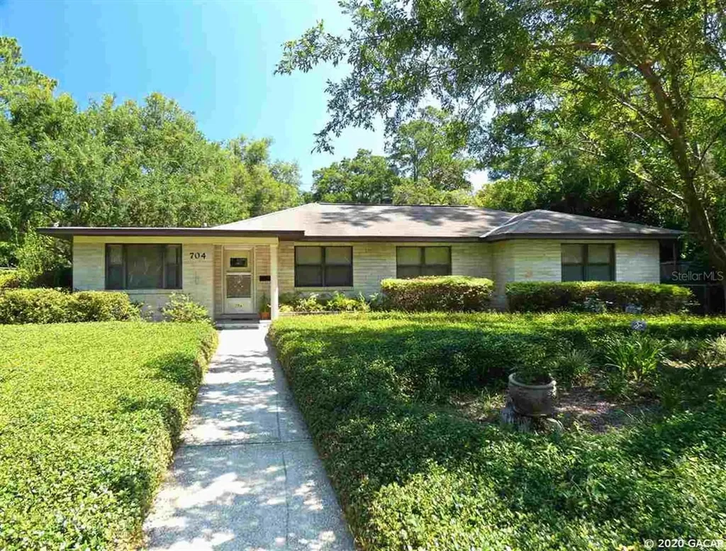 704 NE 12th Avenue Gainesville FL 32601