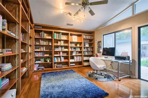 4921 NW 19th Place Gainesville FL 32605