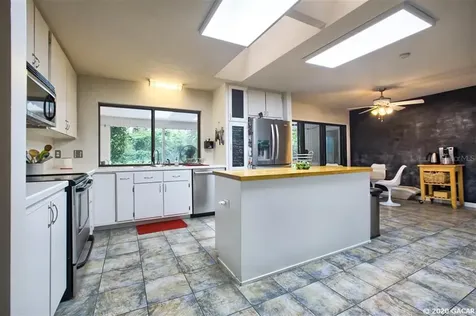 4921 NW 19th Place Gainesville FL 32605