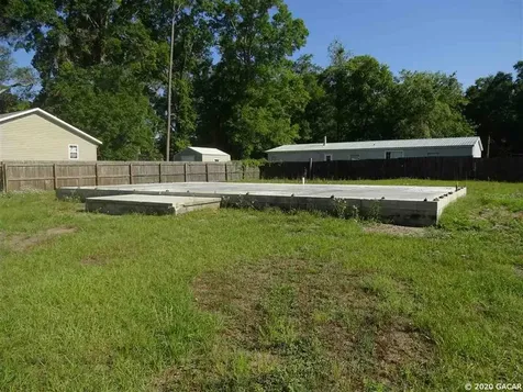 1112 NE 16th Avenue Trenton FL 32693