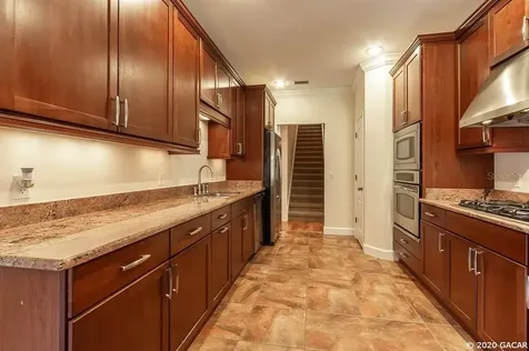 8958 SW 25th Road Gainesville FL 32608