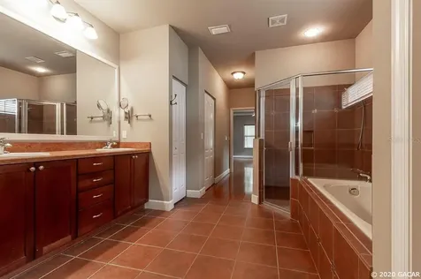 8958 SW 25th Road Gainesville FL 32608