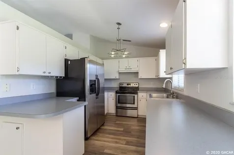 1854 NE 127 Place Anthony FL 32617