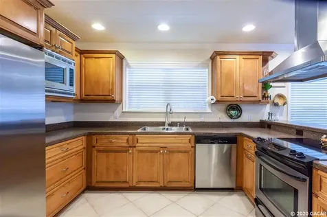 3745 SW 21st Terrace Gainesville FL 32608