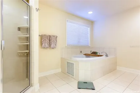 3745 SW 21st Terrace Gainesville FL 32608