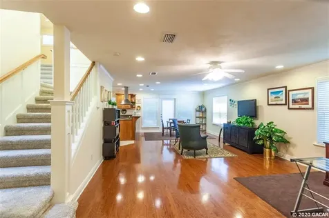 3745 SW 21st Terrace Gainesville FL 32608