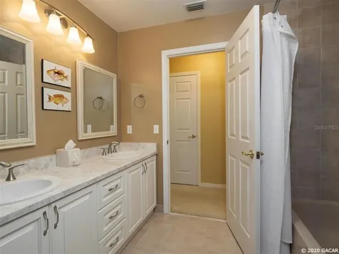 4127 NW 66th Terrace Gainesville FL 32606