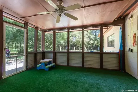 4013 NW 14th Street Gainesville FL 32605