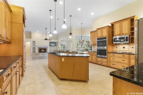 2820 NW 38th Drive Gainesville FL 32605