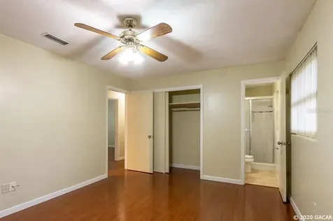 1946 NW 39th Place Gainesville FL 32605