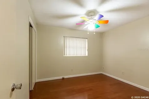 1946 NW 39th Place Gainesville FL 32605