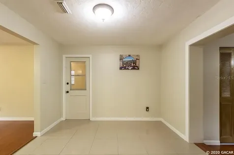 1946 NW 39th Place Gainesville FL 32605