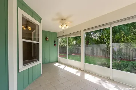 1426 NW 89th Terrace Gainesville FL 32606