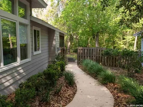 1810 NW 17th Lane Gainesville FL 32605