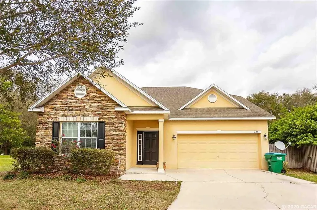 601 SW 242nd Terrace Newberry FL 32669