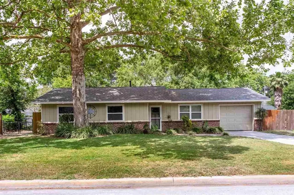 5202 NW 26th Place Gainesville FL 32606