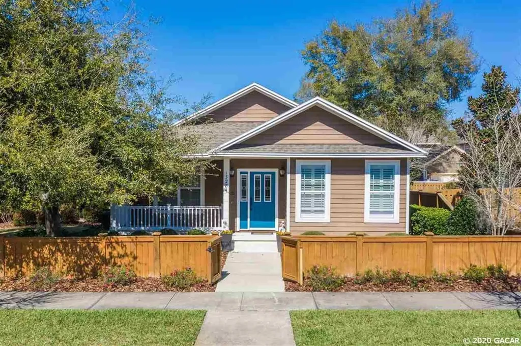 13284 SW 7th Avenue Newberry FL 32669