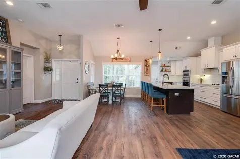 8413 SW 54th Lane Gainesville FL 32608