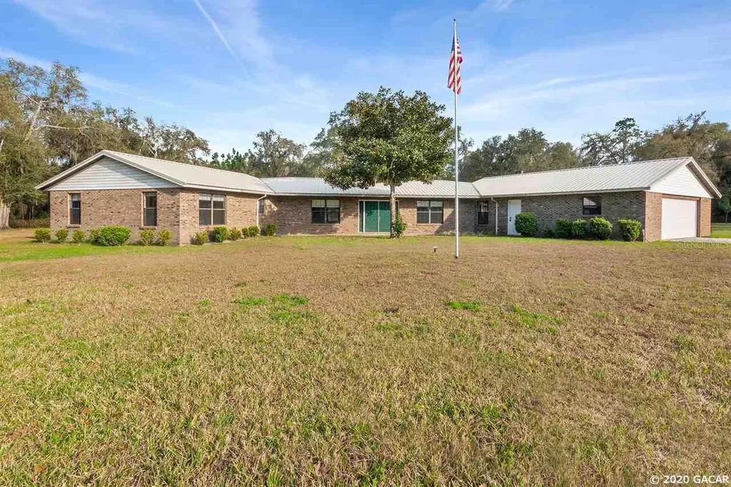 13467 SW Tustenuggee Avenue Fort White FL 32038