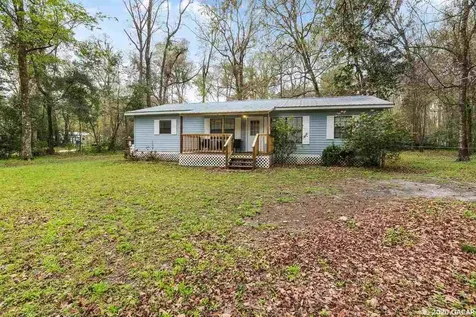 696 SW Washington Avenue Fort White FL 32038
