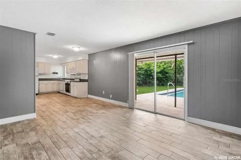 2250 NW 20th Court Gainesville FL 32605