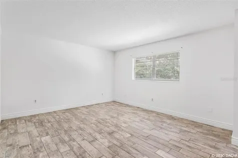 2250 NW 20th Court Gainesville FL 32605