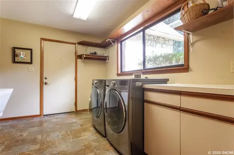 2716 NW 23rd Terrace Gainesville FL 32605