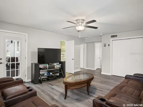 1137 NW 107th Terrace Gainesville FL 32606