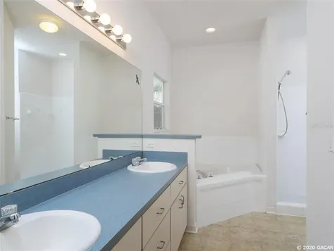 4438 NW 35th Terrace Gainesville FL 32605