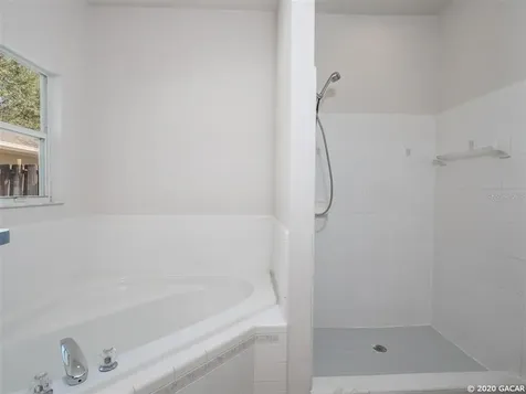 4438 NW 35th Terrace Gainesville FL 32605