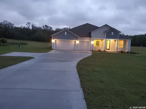 5731 SW 215th Terrace Newberry FL 32669